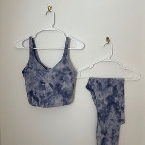 Women’s lululemon two piece set - Align Tank size 8 & Align Leggings size 6 💙